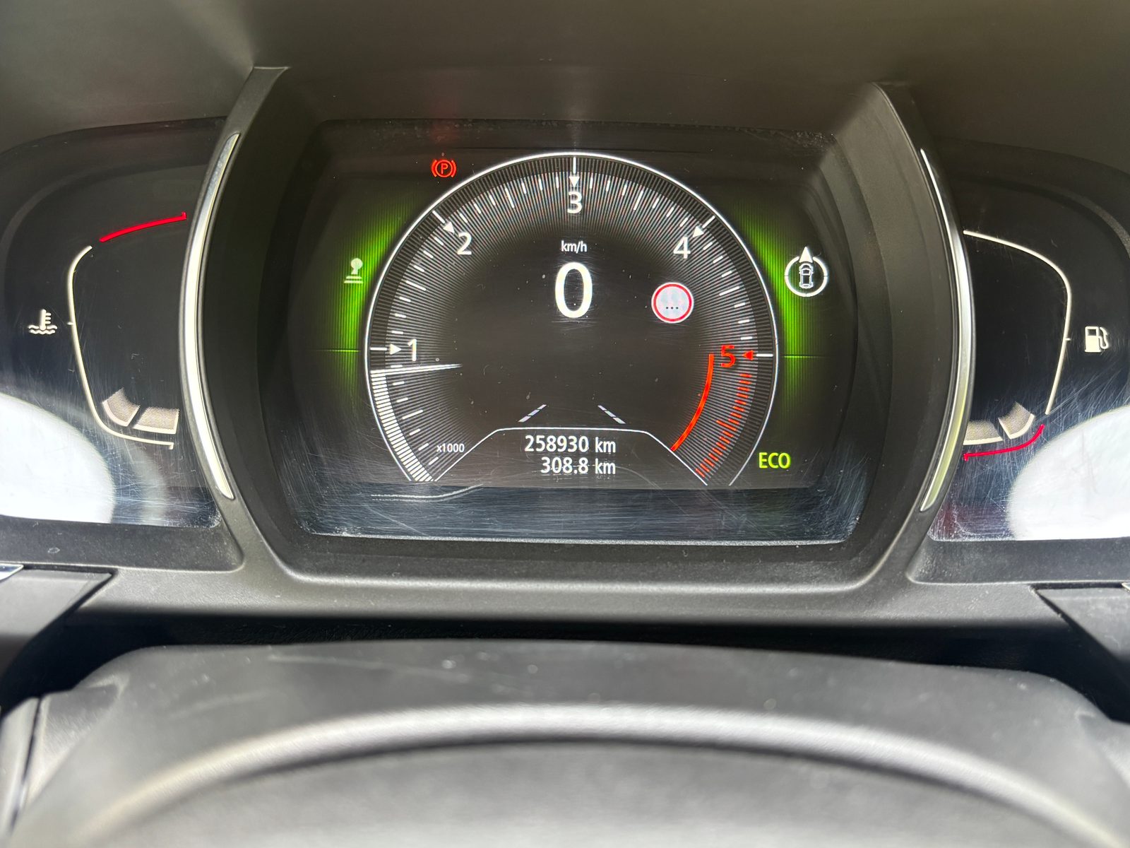2016 Renault Scenic — fotografija 25