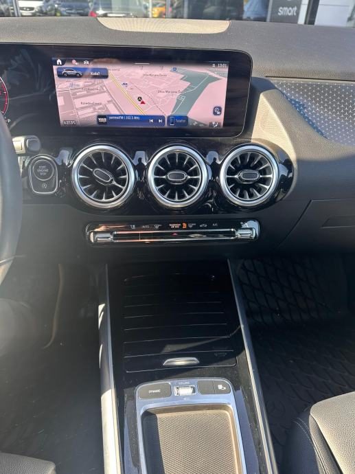 2025 Mercedes-Benz GLA — fotografija 16