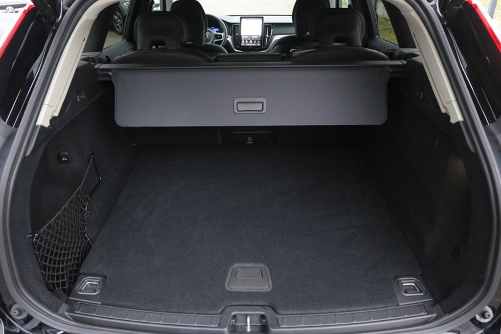 2026 Volvo XC60 — fotografija 12