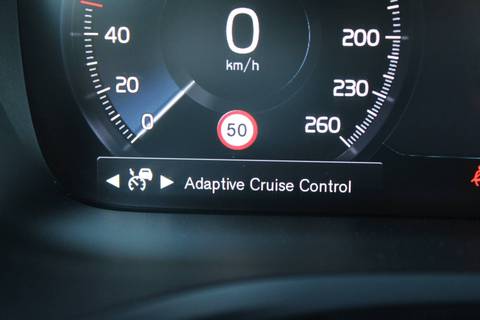 2019 Volvo V60 — sličica 23