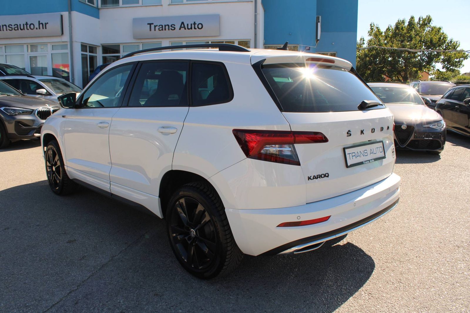 2021 Škoda Karoq — fotografija 7