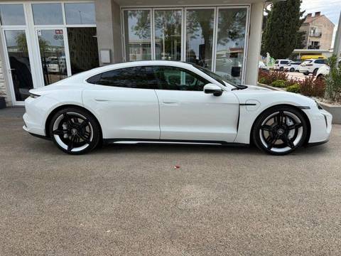 2020 Porsche Taycan — sličica 6