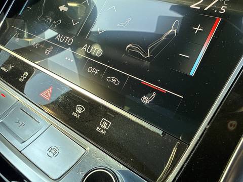 2021 Audi Q8 — sličica 29