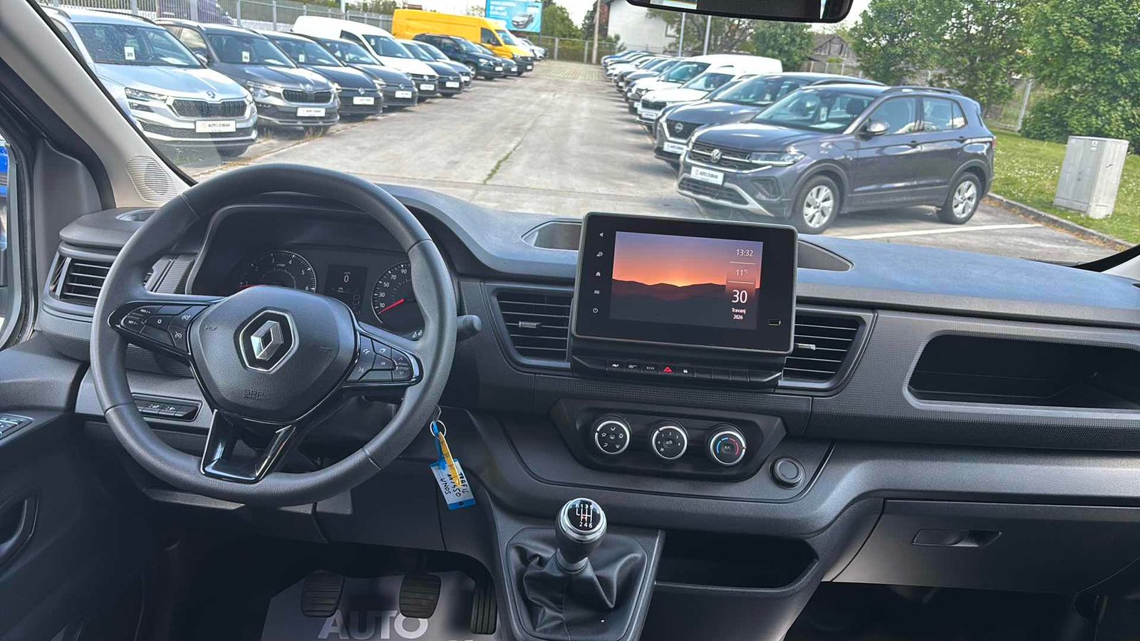 2023 Renault Trafic — fotografija 11