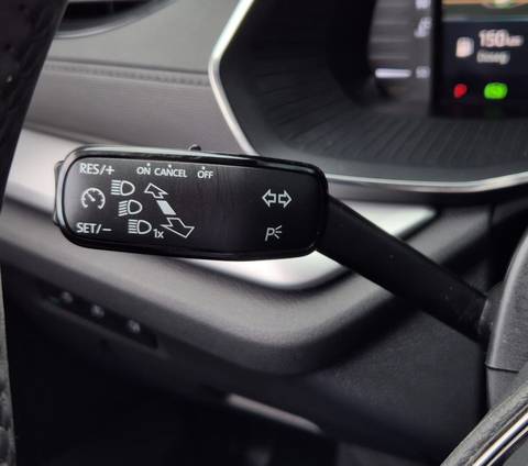 2020 Škoda Octavia Combi — sličica 23