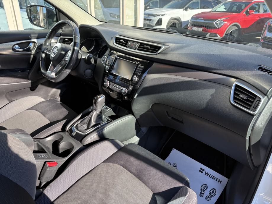 2017 Nissan Qashqai — fotografija 9