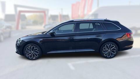 2020 Škoda Superb — sličica 4