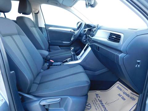 2024 Volkswagen T-Roc — sličica 12