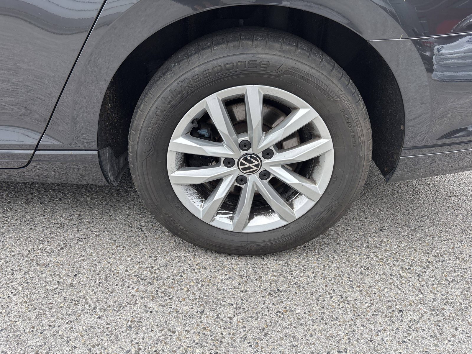 2022 Volkswagen Passat Variant — fotografija 17
