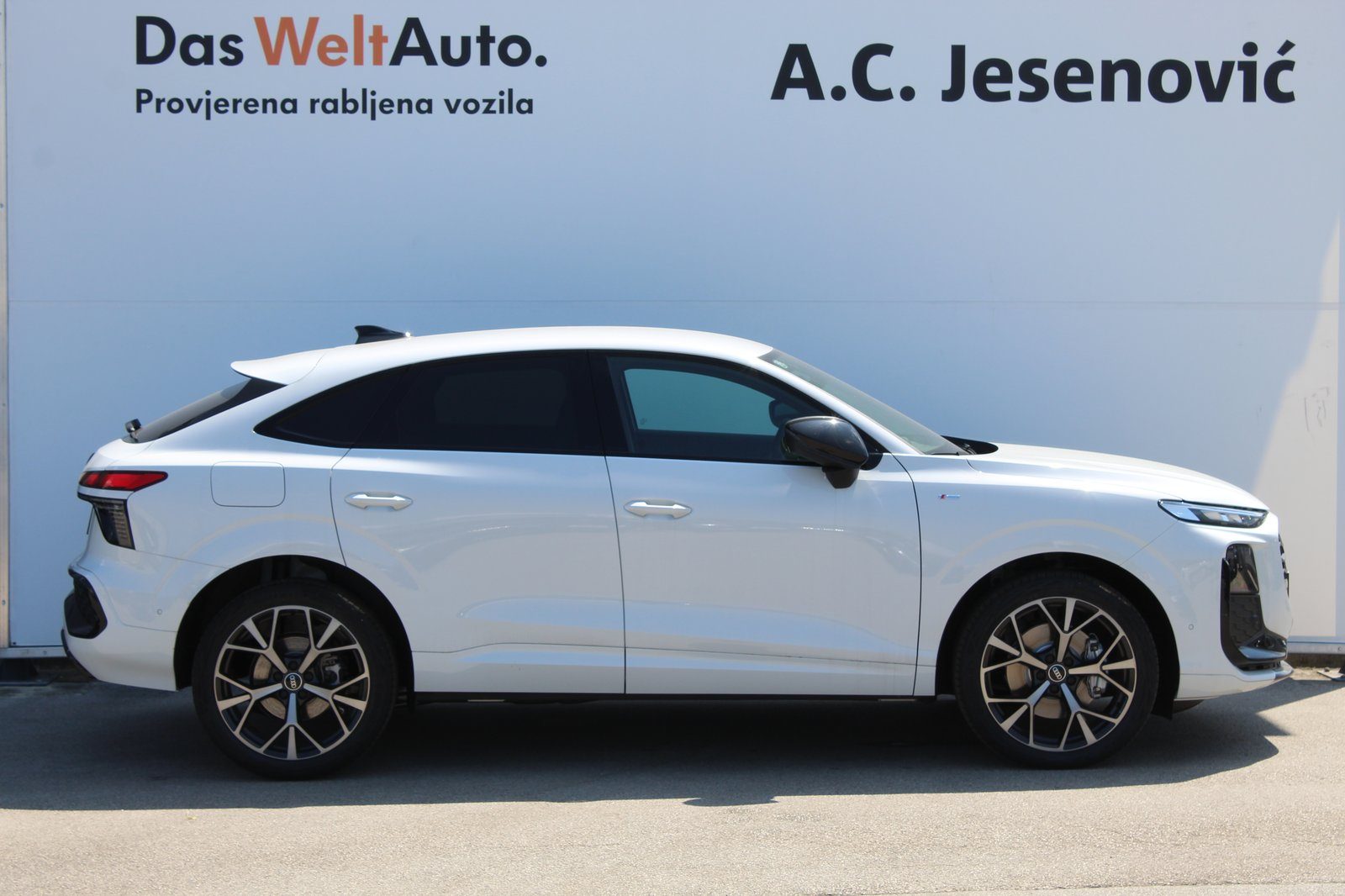 2026 Audi Q3 Sportback S line — fotografija 4