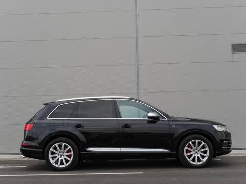 2015 Audi Q7 — sličica 21