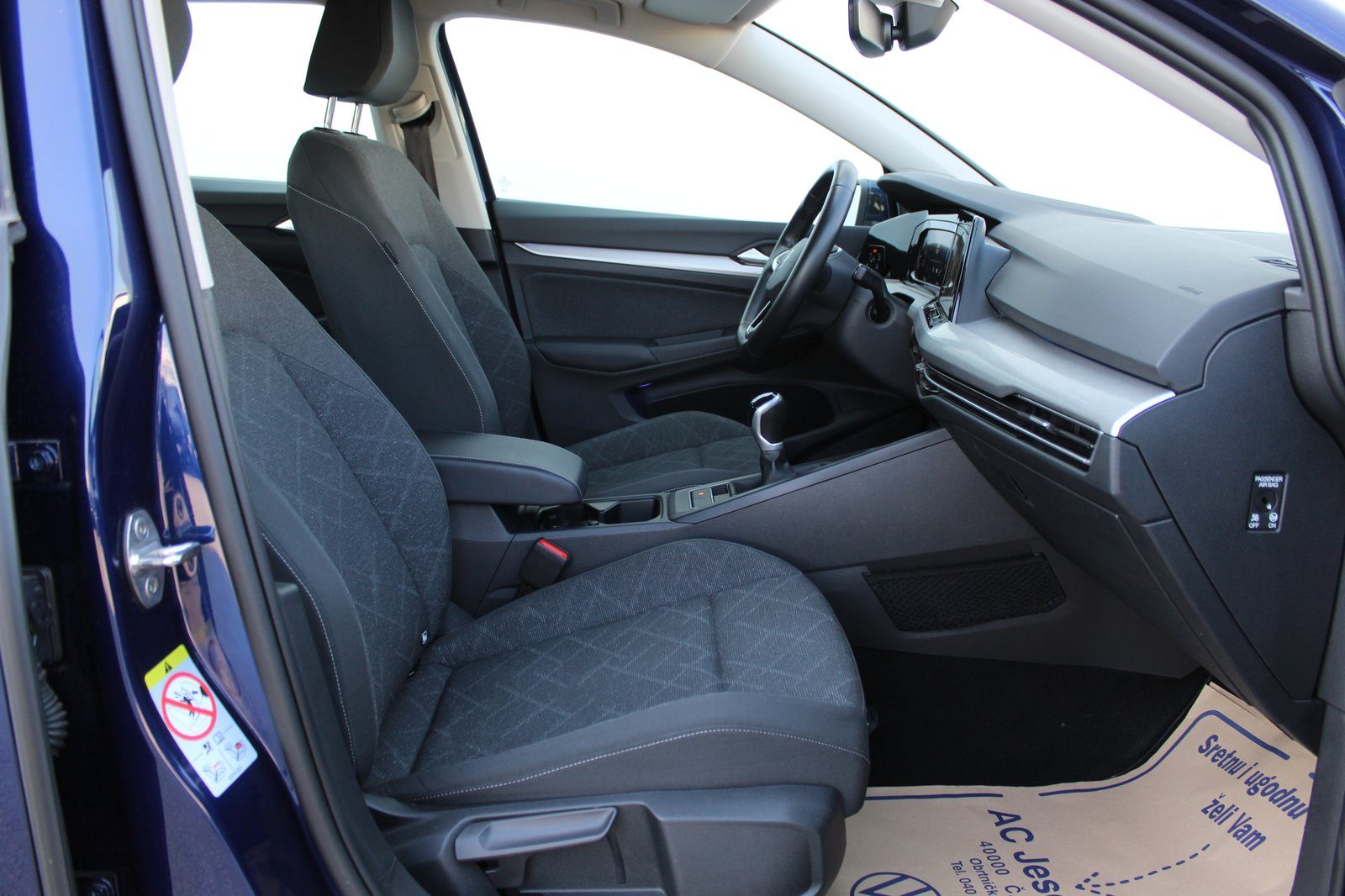 2023 Volkswagen Golf — fotografija 12