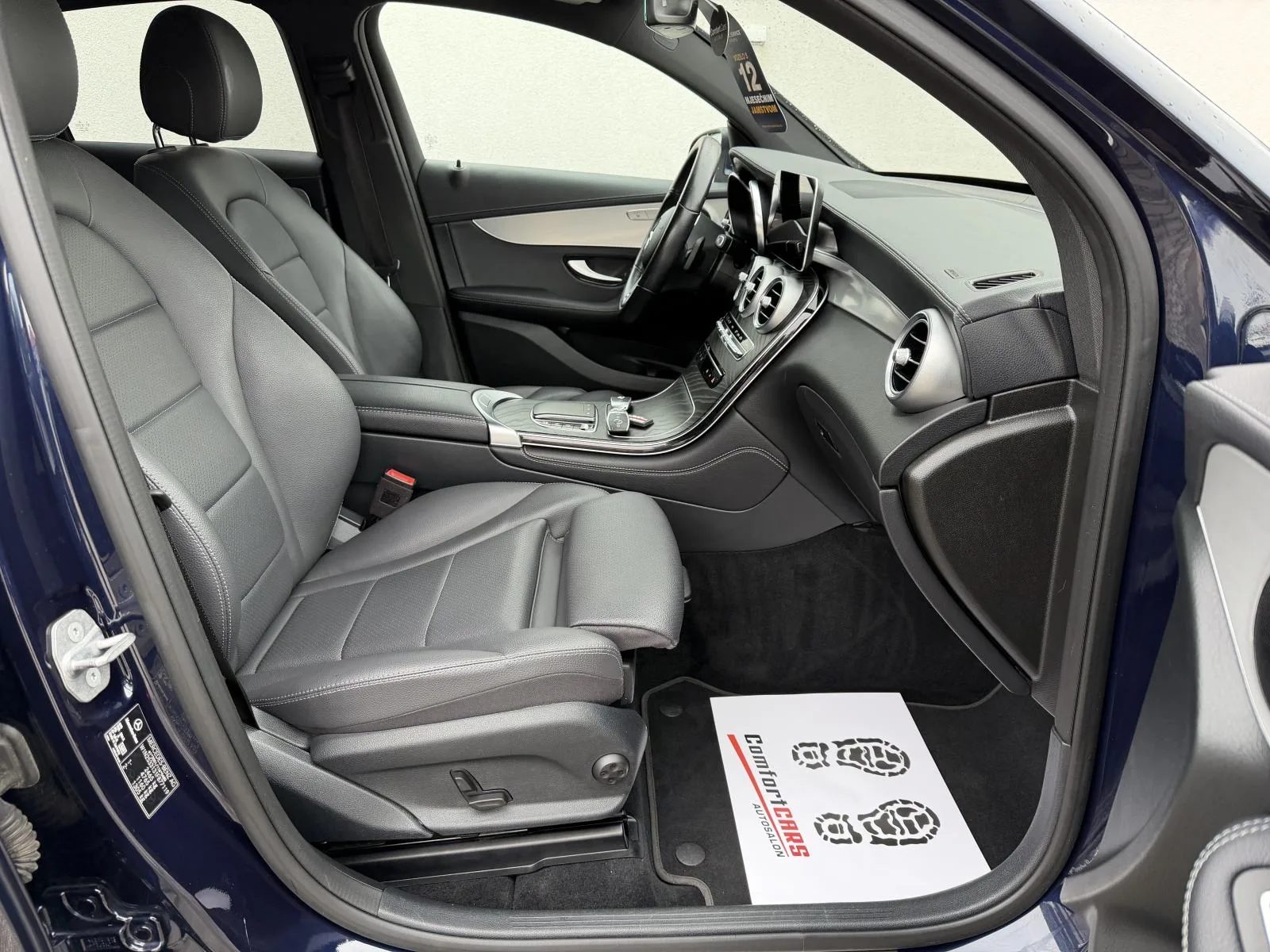 2020 Mercedes-Benz GLC — fotografija 24