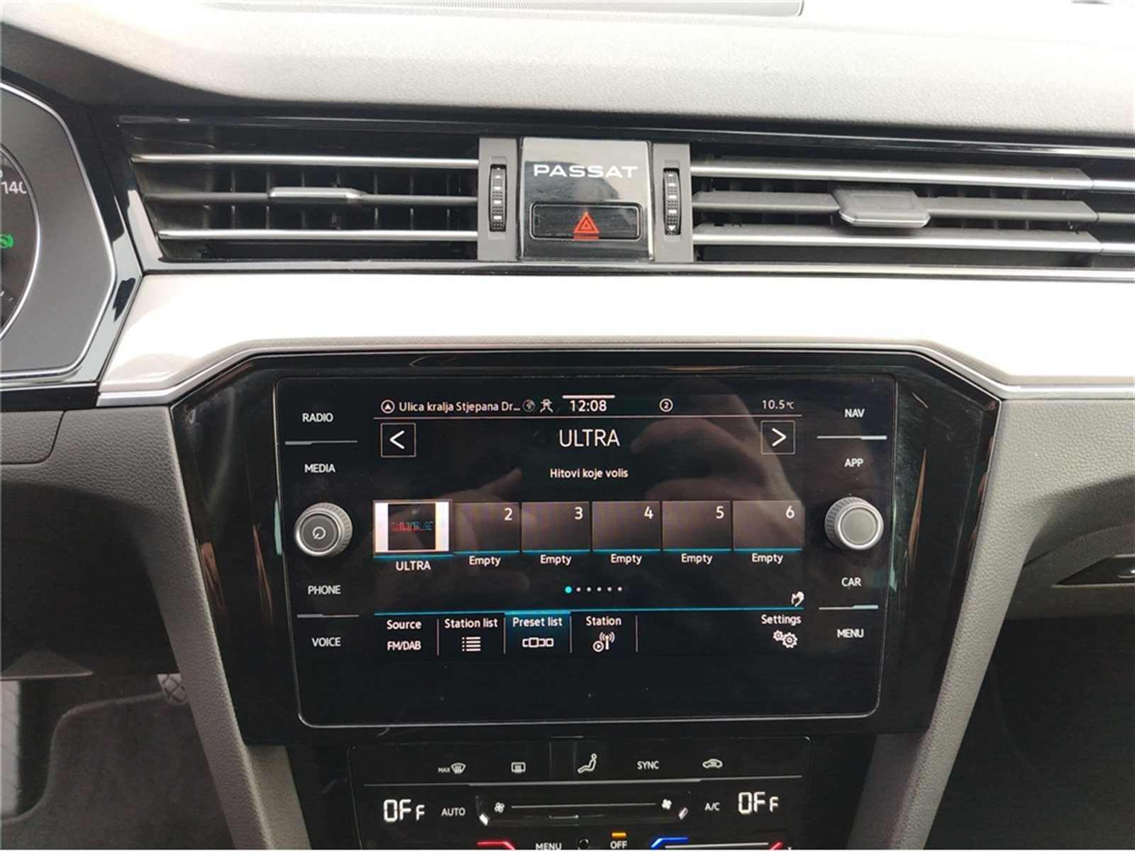 2021 Volkswagen Passat — fotografija 9