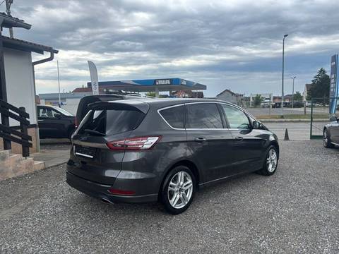 2017 Ford S-Max — sličica 4