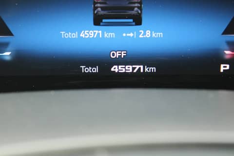 2024 BMW X5 — sličica 28