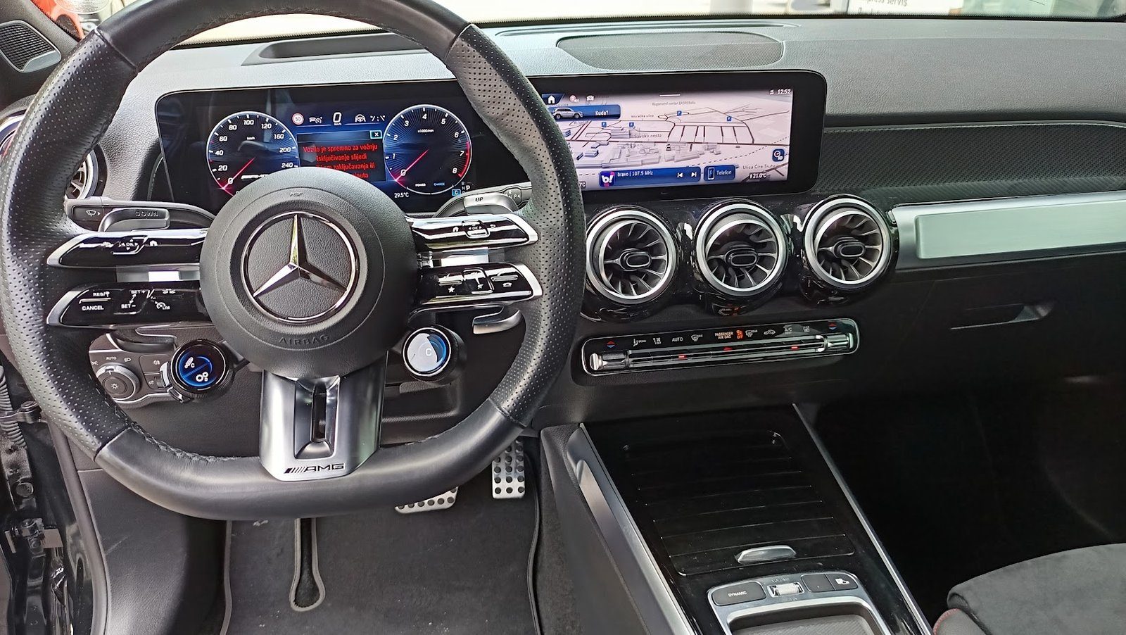 2024 Mercedes-Benz GLB — fotografija 6
