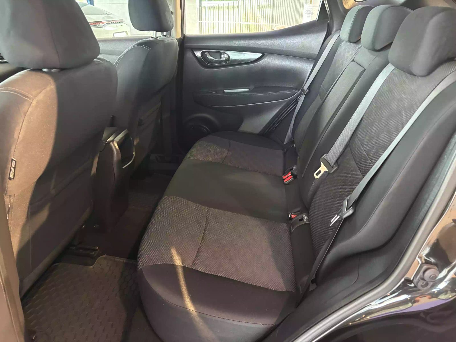 2015 Nissan Qashqai — fotografija 21