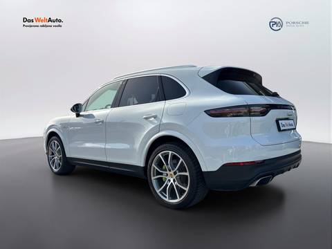 2018 Porsche Cayenne — sličica 6