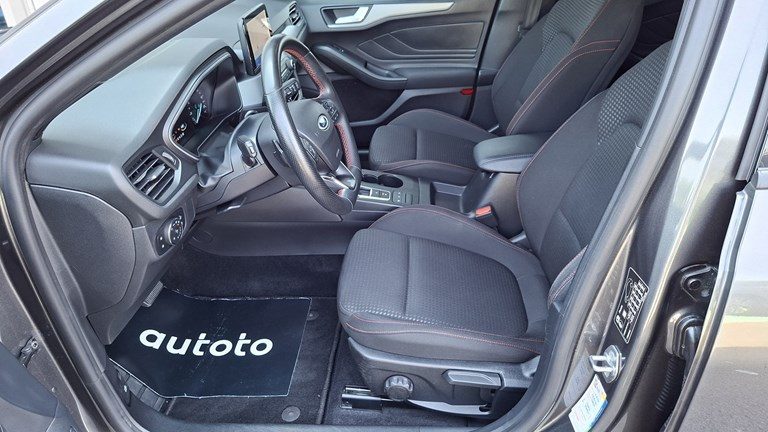 2023 Ford Focus — fotografija 6