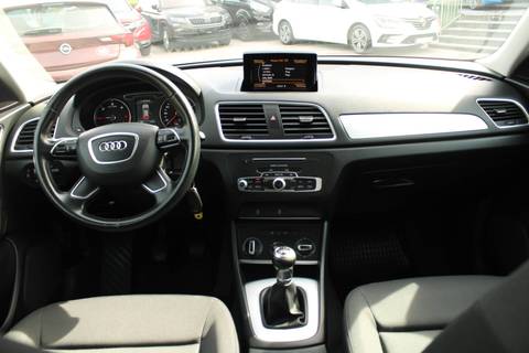 2018 Audi Q3 — sličica 13