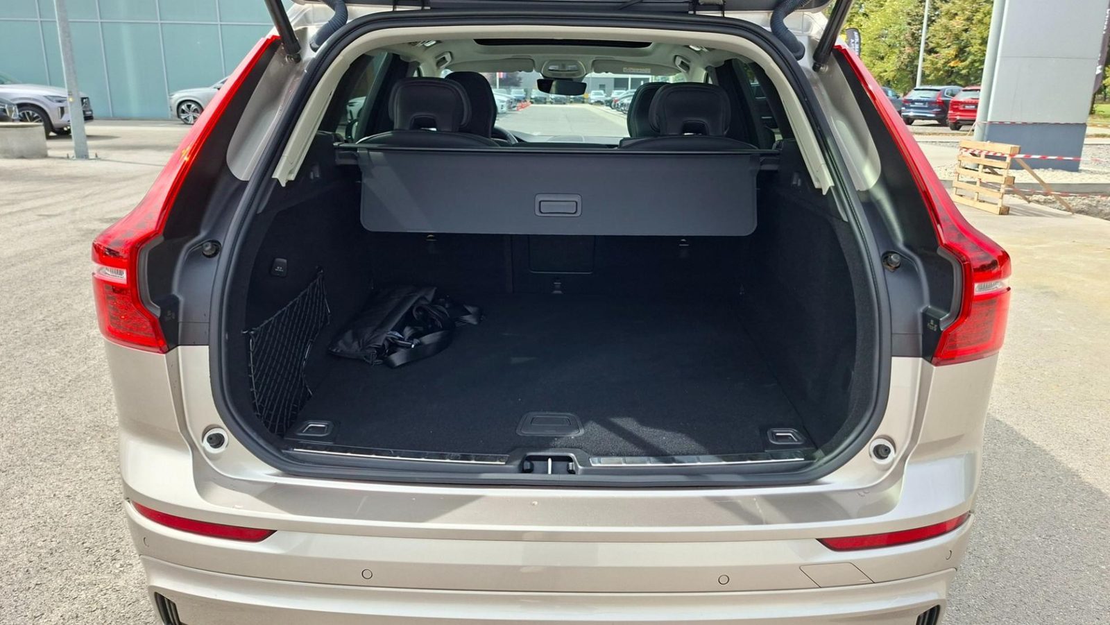 2023 Volvo XC60 — fotografija 21