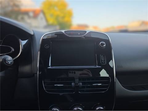 2013 Renault Clio — sličica 9