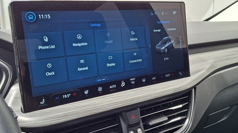 2026 Ford Kuga — fotografija 10
