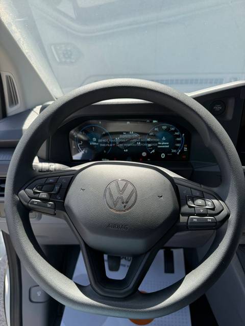 2025 Volkswagen Kombi — sličica 13