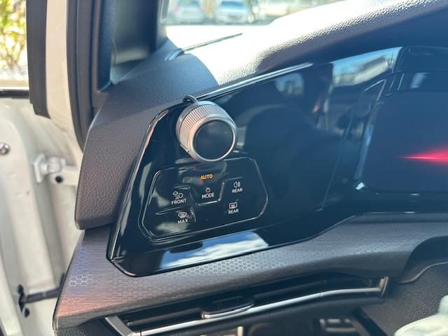 2022 Volkswagen Golf — fotografija 21