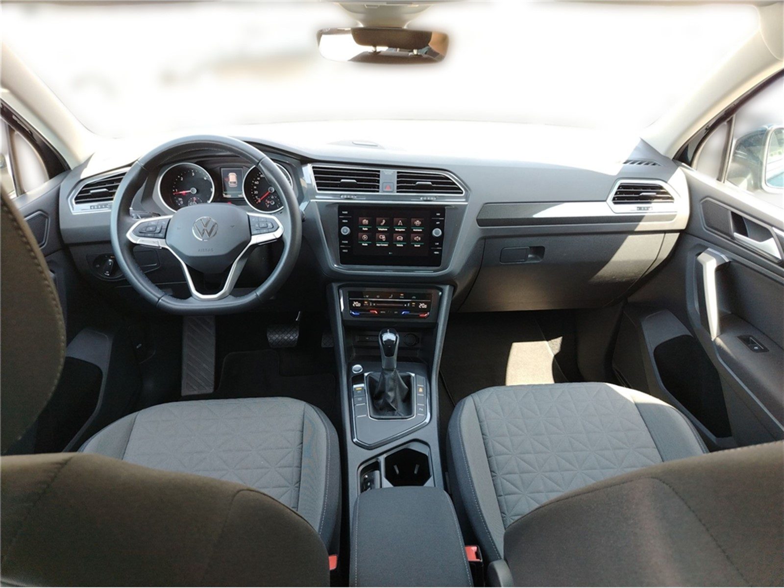 2023 Volkswagen Tiguan — fotografija 10