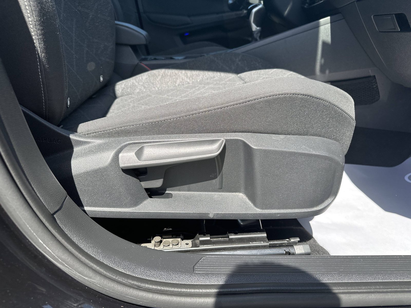 2023 Volkswagen Golf — fotografija 24