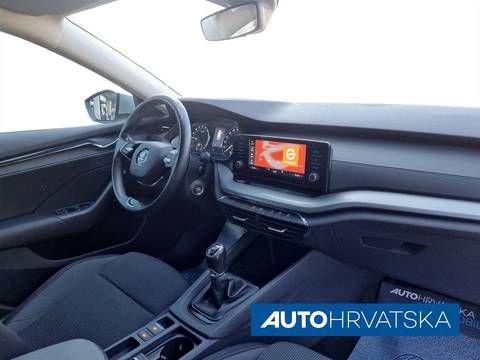 2021 Škoda Octavia — sličica 6