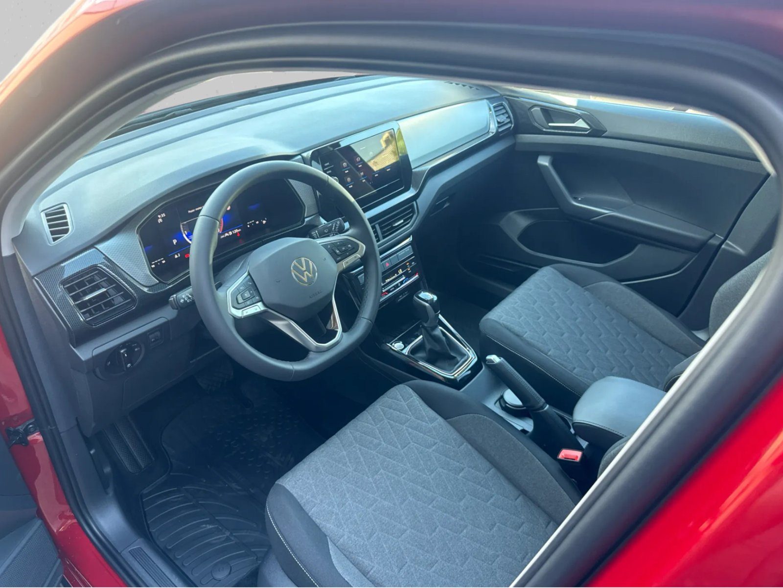 2026 Volkswagen T-Cross — fotografija 11