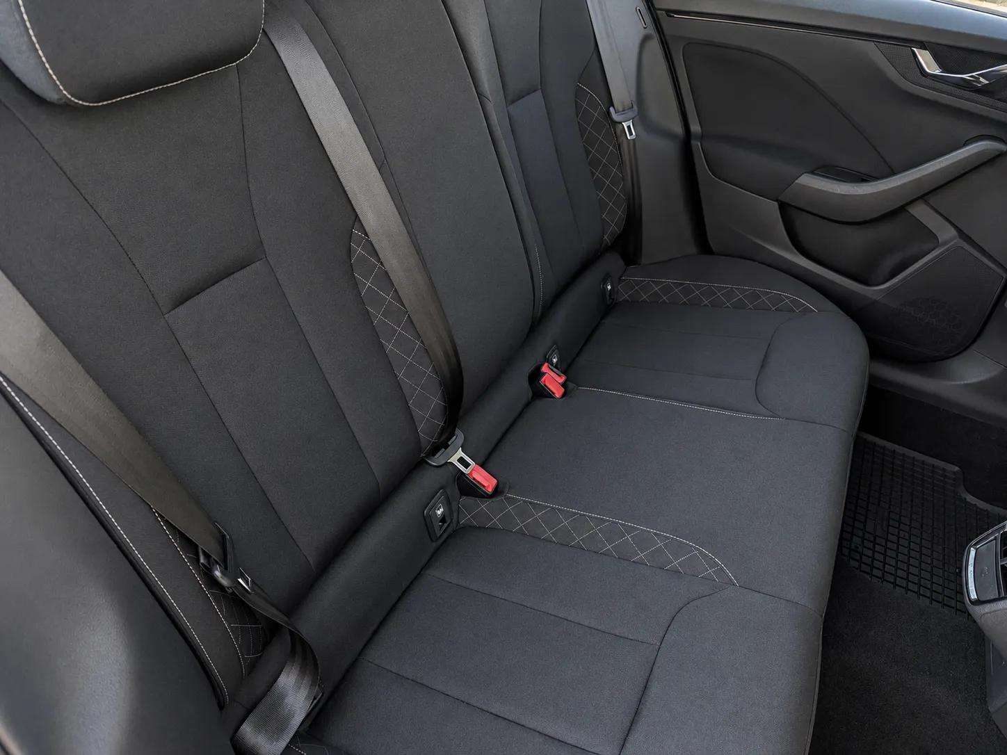 2019 Škoda Scala — fotografija 10