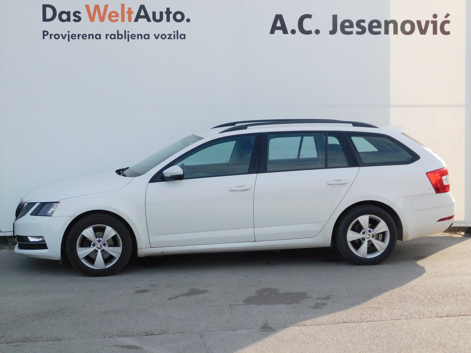 2017 Škoda Octavia Combi — fotografija 6