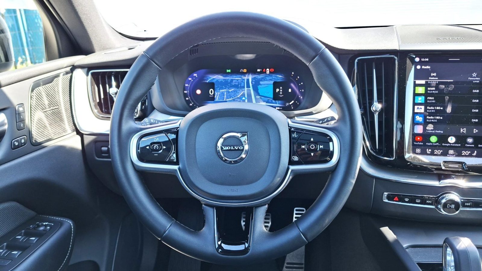 2022 Volvo XC60 — fotografija 12