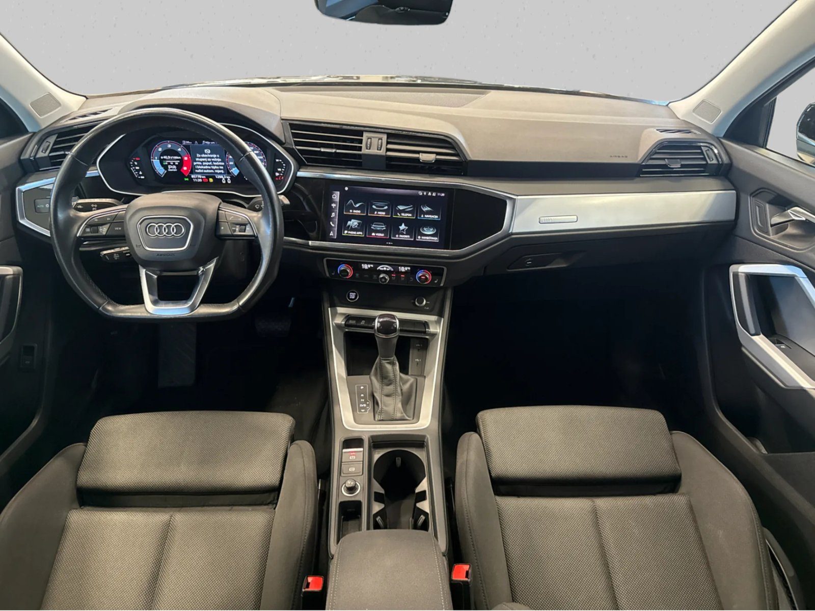2022 Audi Q3 Sportback S line — fotografija 9