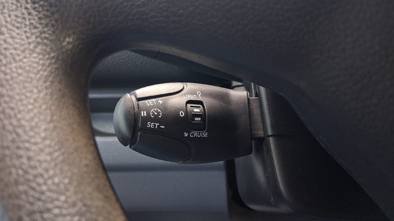 2022 Opel Vivaro — fotografija 18