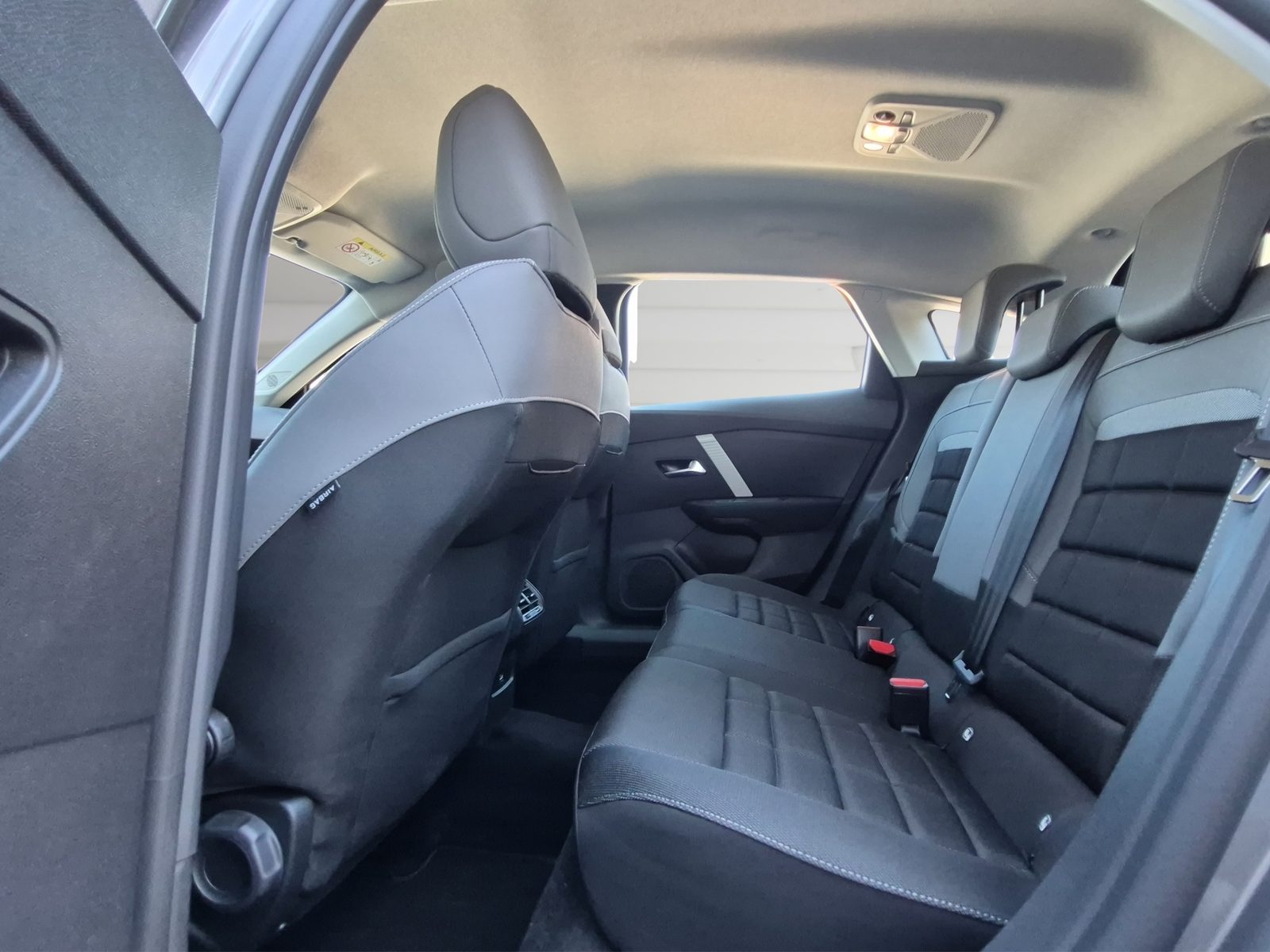 2026 Citroën C4 — fotografija 12