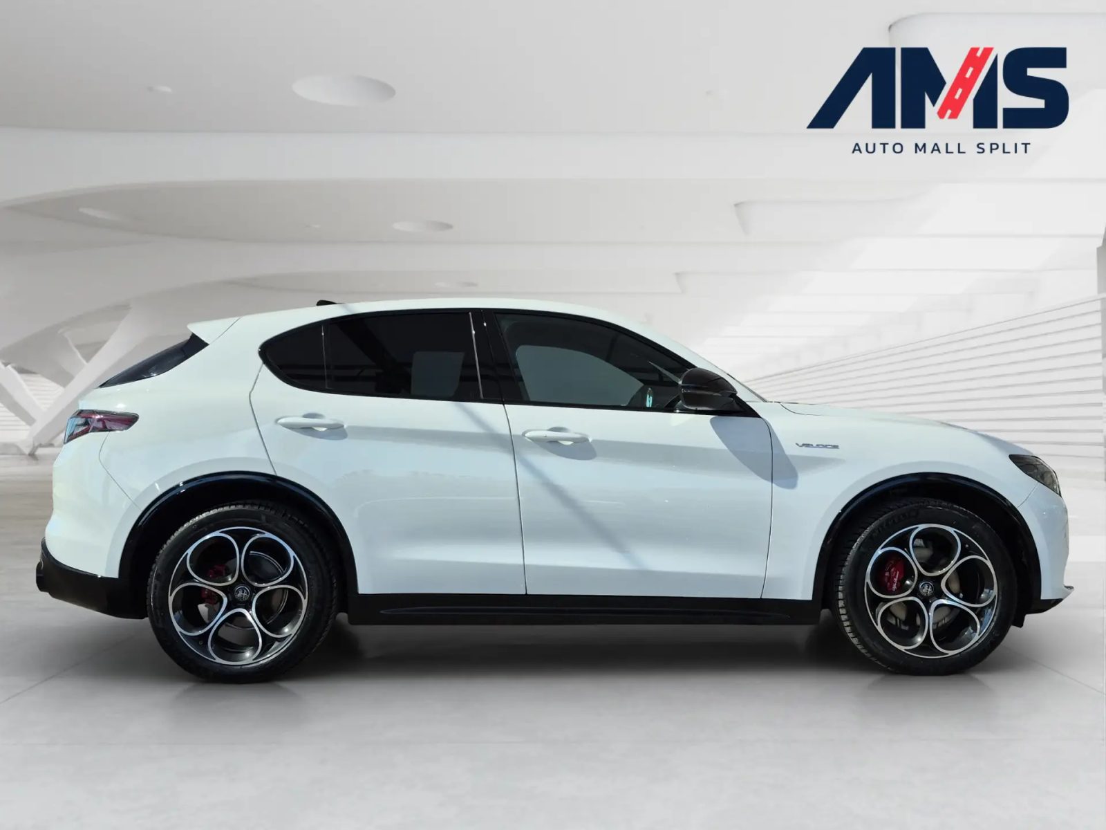2025 Alfa Romeo Stelvio — fotografija 6