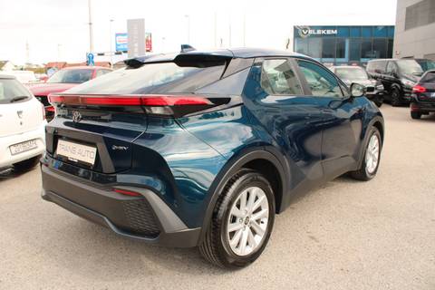 2025 Toyota C-HR — sličica 5