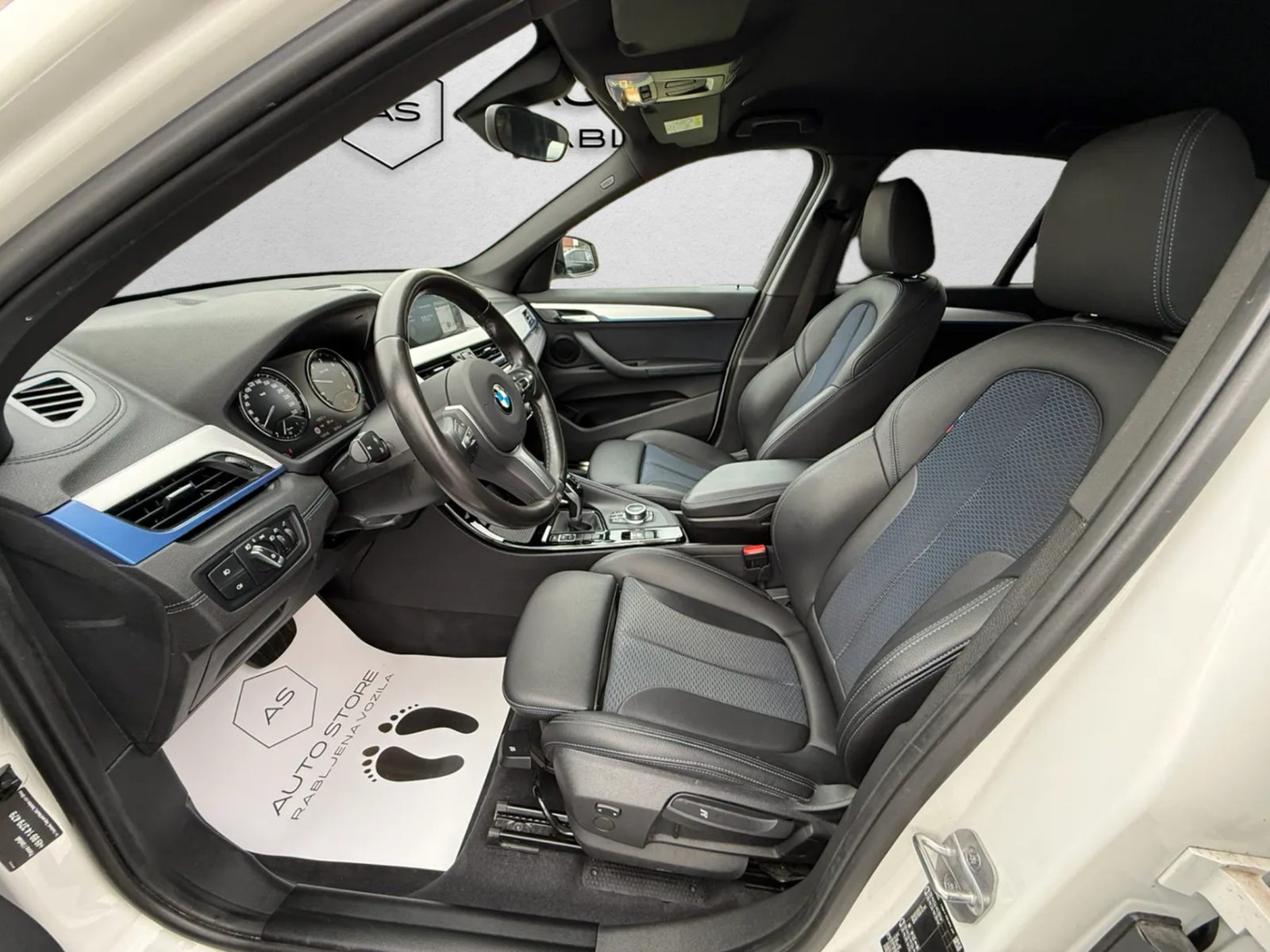 2019 BMW X1 M Sport — fotografija 19