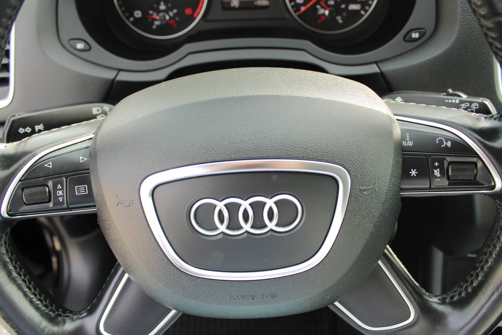 2018 Audi Q3 — fotografija 15