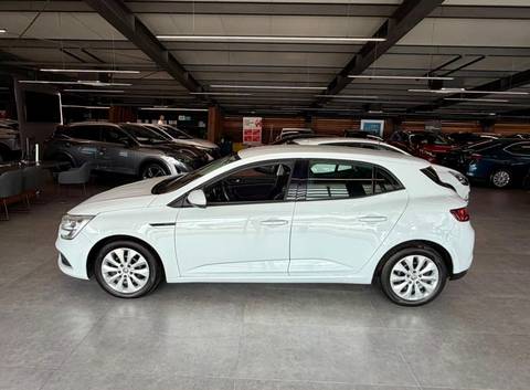 2017 Renault Megane — sličica 4