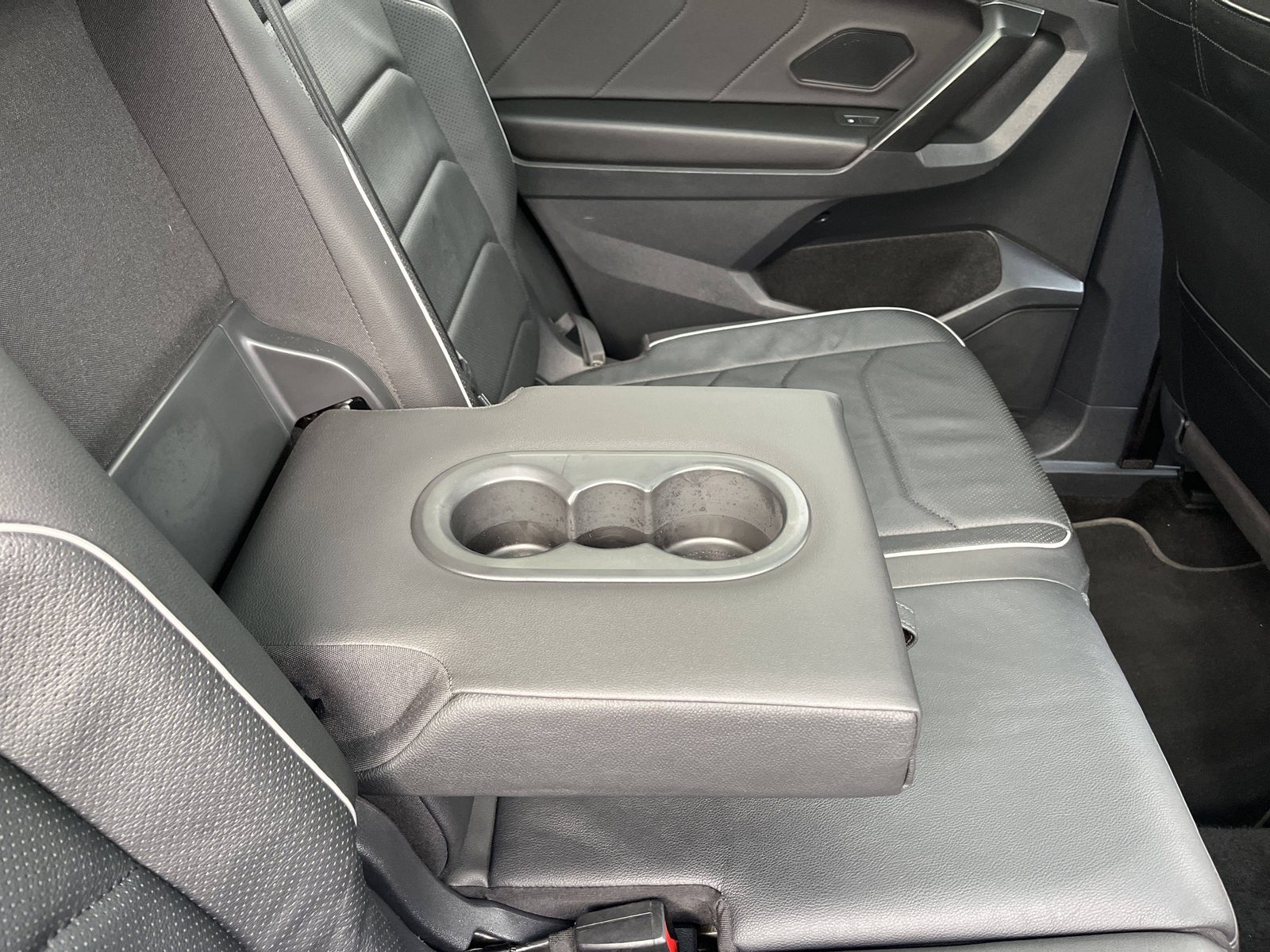 2023 Volkswagen Tiguan Allspace — fotografija 26
