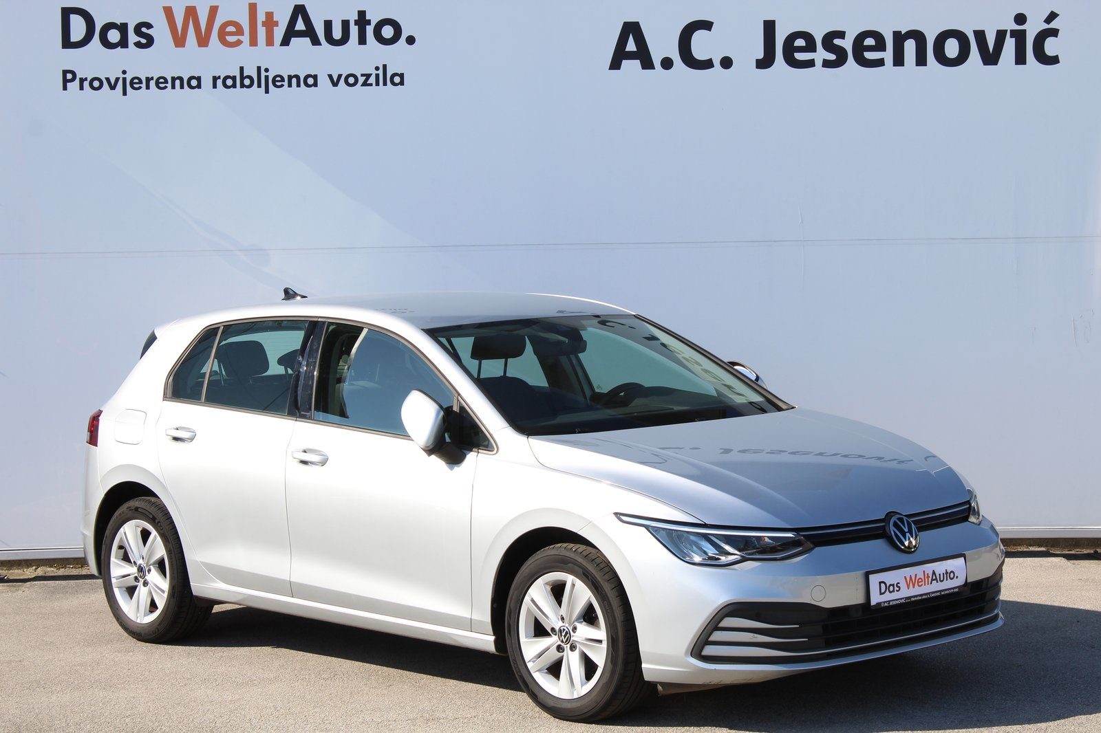 2023 Volkswagen Golf — fotografija 3