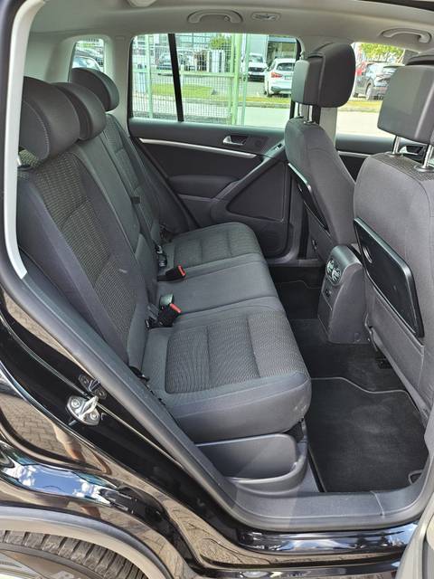 2012 Volkswagen Tiguan — sličica 24