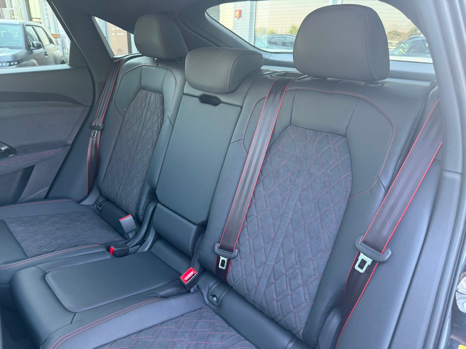 2026 Audi Q5 Sportback S line — fotografija 9