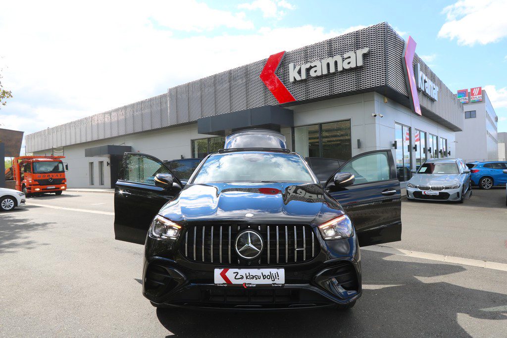 2025 Mercedes-Benz GLE AMG Line — fotografija 15